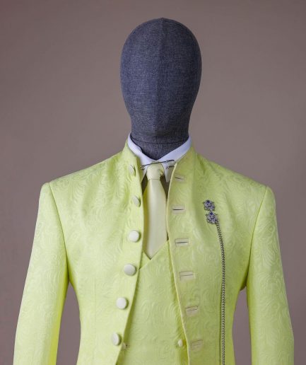 A “meta” floral jacquard, front cut tuxedo suit