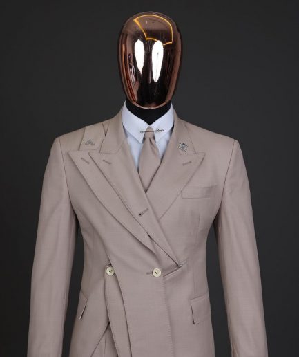 A “Yohji”, 2 buttons, Irish cream, deconstructed 3-layered knitted peak lapel suit
