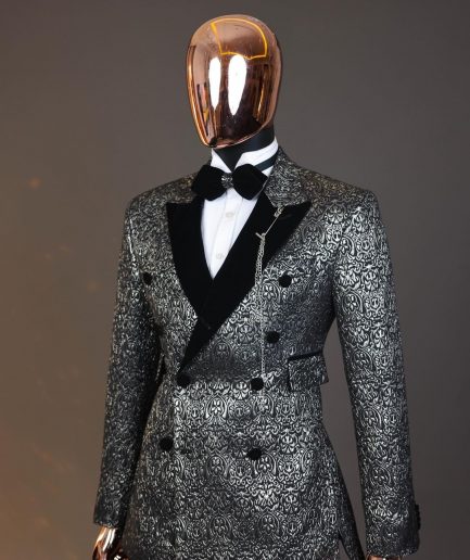 The “Love don’t Cost Shishi ” peak lapel, high pocket tuxedo suit