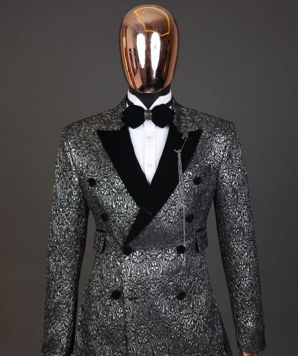The “Love don’t Cost Shishi ” peak lapel, high pocket tuxedo suit