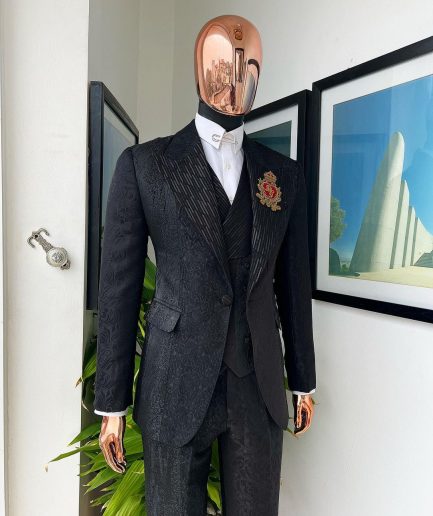 The “gogo” limited edition black mixed jacquard fabric peak lapel metallic jacquard suit