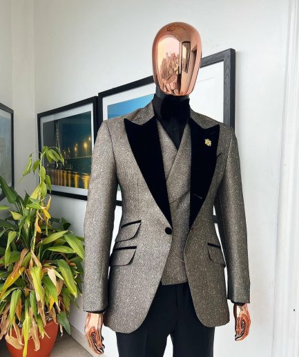 A Gold, black and silver mix metallic jacquard, peak lapel tuxedo suit