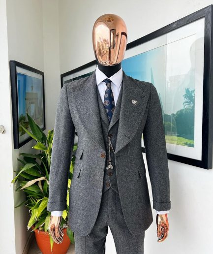 A Cloud Grey, Knitted, Peak Lapel Jorgecarli Vogue Suit
