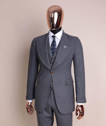A Cloud Grey, Knitted, Peak Lapel Jorgecarli Vogue Suit
