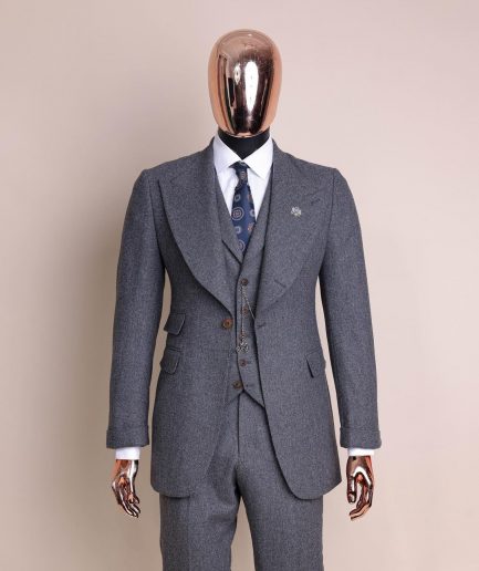 A Cloud Grey, Knitted, Peak Lapel Jorgecarli Vogue Suit