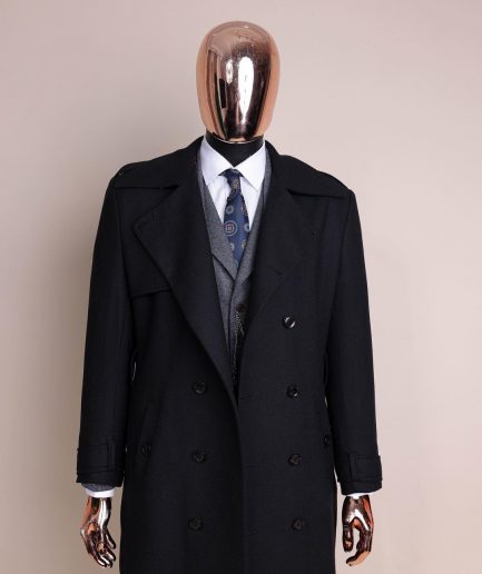 A black wool trench jacket, Cloud Grey, knitted, peak lapel jorgecarli vogue suit