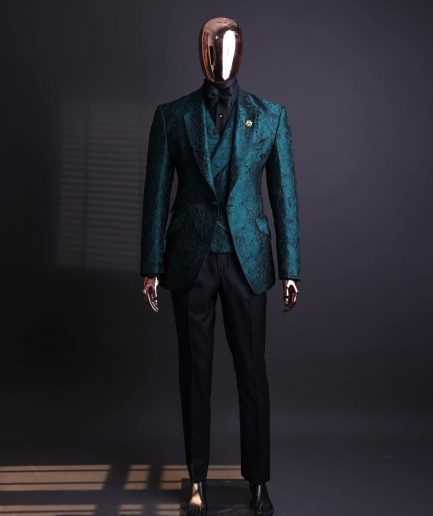An Emerald green, knitted, root floral jacquard notch lapel suit