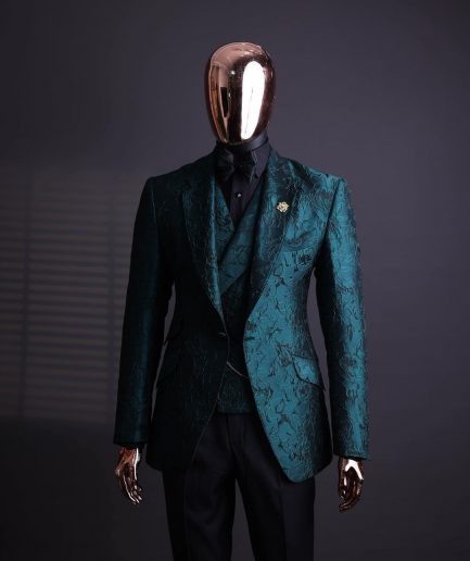An Emerald green, knitted, root floral jacquard notch lapel suit