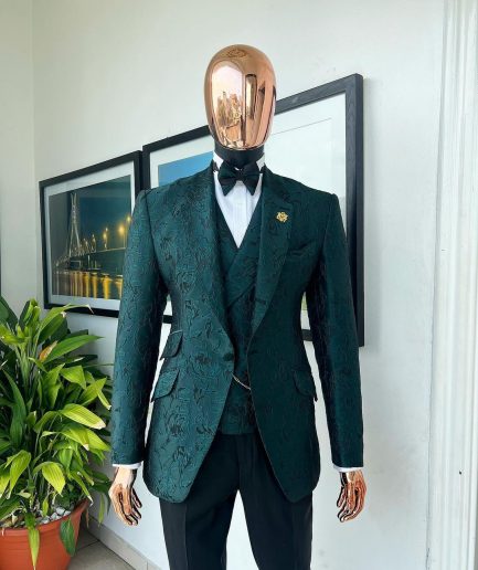 An emerald green, knitted, root floral jacquard notch lapel suit
