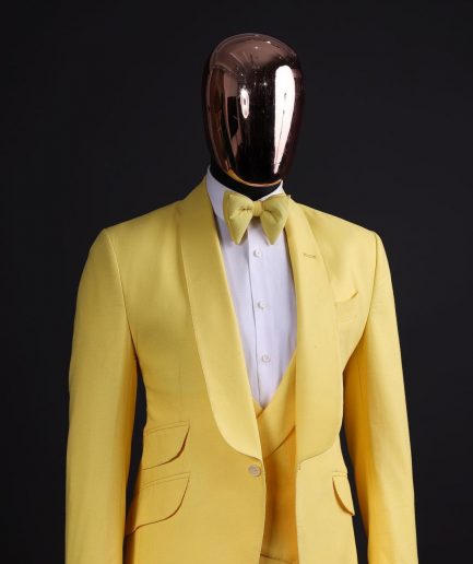 A Middle yellow linen shawl lapel jacket