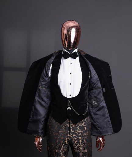 A Gold and black mandarin metallic floral jacquard, peak lapel tuxedo suit