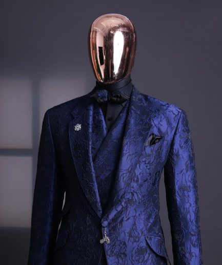 A Navy blue, knitted, root floral jacquard notch lapel suit.