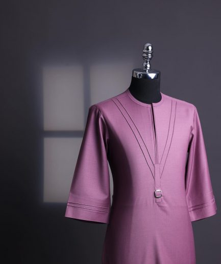 An orchid purple, pleated triangle with buckle intersection, 3/4 sleeve African senator kaftan native.