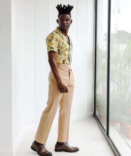 A Half-cut, brown beach plants prints, green mixed prints vintage club collar casual shirt.
