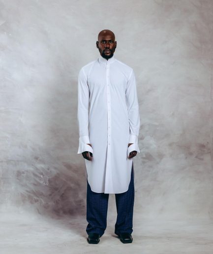 A Tattersall Check, Blue & Black “Manthis” With Black Velvet Taping Kimono