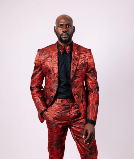 A Mahogany Red “Black Tears” Inverted Pattern Peak Lapel Jacquard Suit