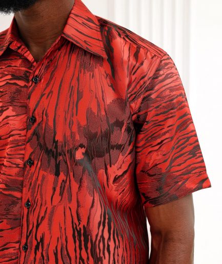 A Black Raindrop Jacquard, Reverted Pattern Short-Sleeved Shirt