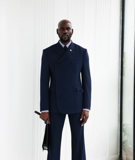 A Navy Blue, Seersucker, “Herd” Warp Peak Lapel Suit.