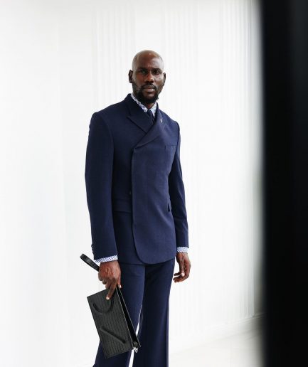 A Navy Blue, Seersucker, “Herd” Warp Peak Lapel Suit.