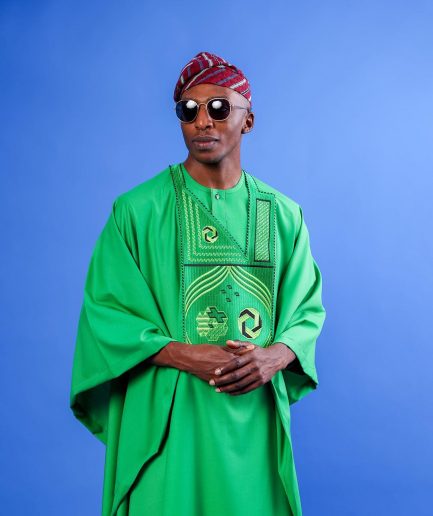 A Cool Green, Spiral Octagonal Interconnected Details Agbada
