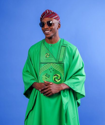 A Cool Green, Spiral Octagonal Interconnected Details Agbada