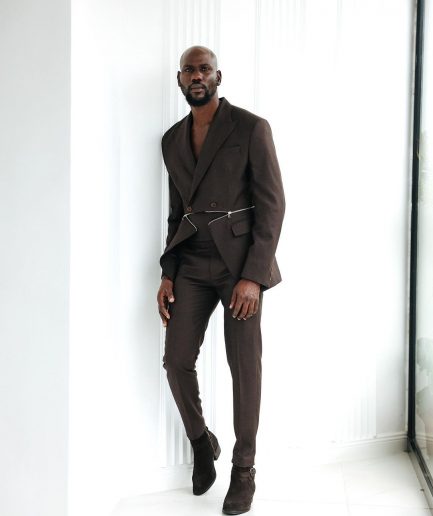 A Hickory Monochrome Brown And Black Nobility Check, Knitted, Double-Breasted “Zipper” Peak Lapel Suit