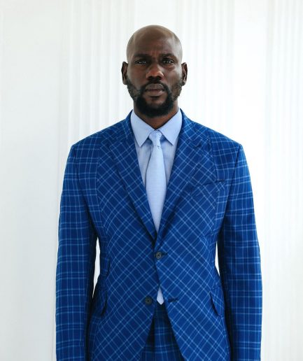A Windowpane relayed and inverted check, knitted peak lapel suit