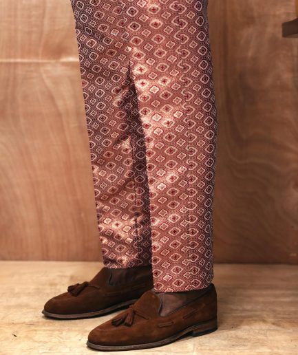 A Mixed shade of pink with inverted maze square print jacquard Pants