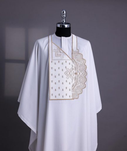 A White, Sided Pagoda Embroidery Details Agbada