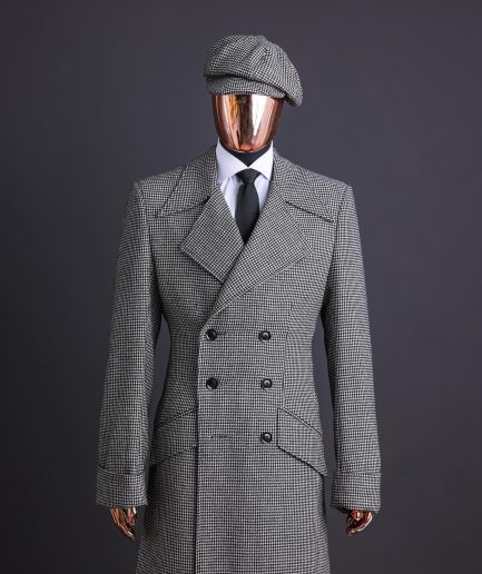 The Gravesend 2 Coat vs 1