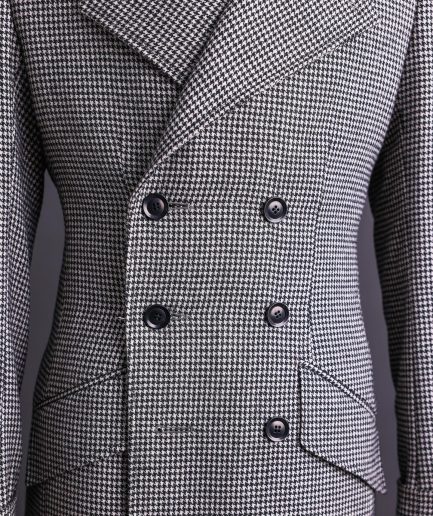 The Gravesend 2 Coat vs 1