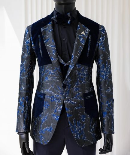 The “Blue Welt” Suit.