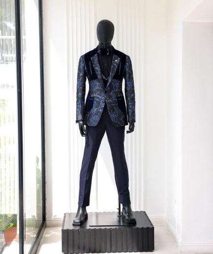 The “Blue Welt” Suit.