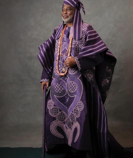 The Grandeur Agbada.