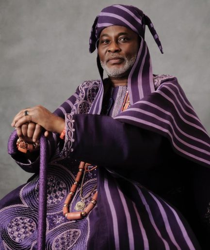 The Grandeur Agbada.