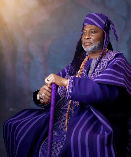 The Grandeur Agbada.