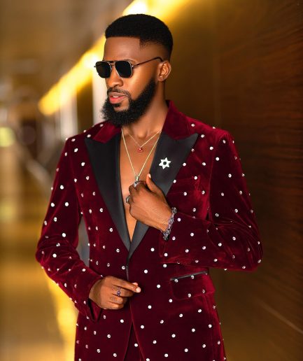 The “Dot & Red” Suit.