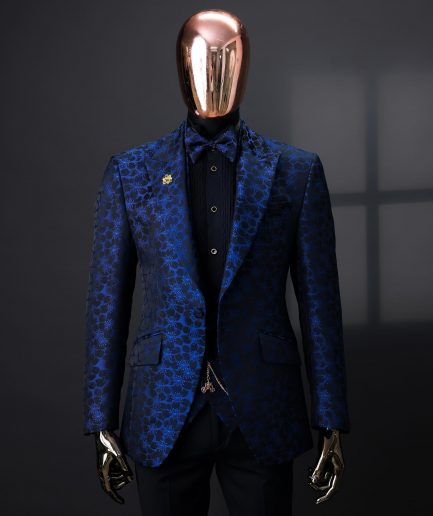 The “Pebble” Suit