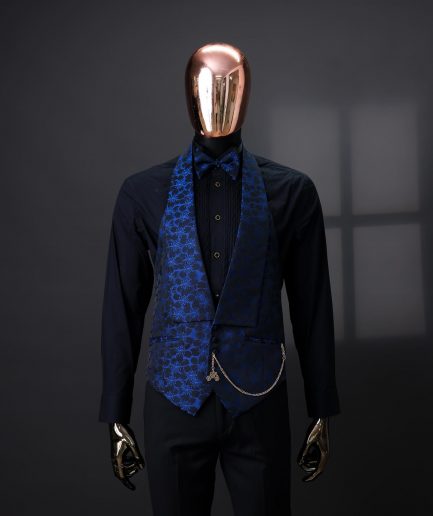 The “Pebble” Suit