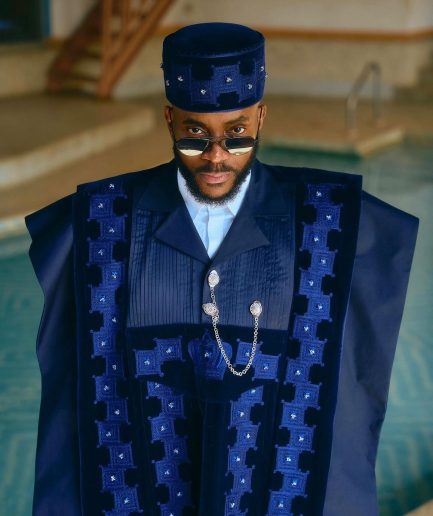 A Navy Blue, Delt agbada Flapper Embroidery Details Agbada