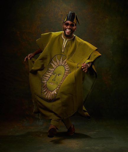 The “Oju Yemoja” Agbada