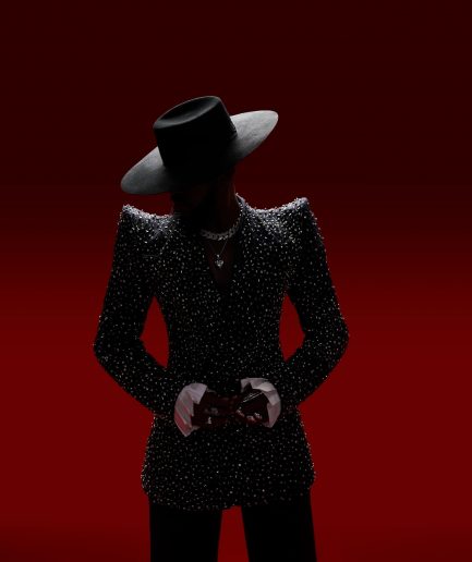 The “Pagoda” Suit.