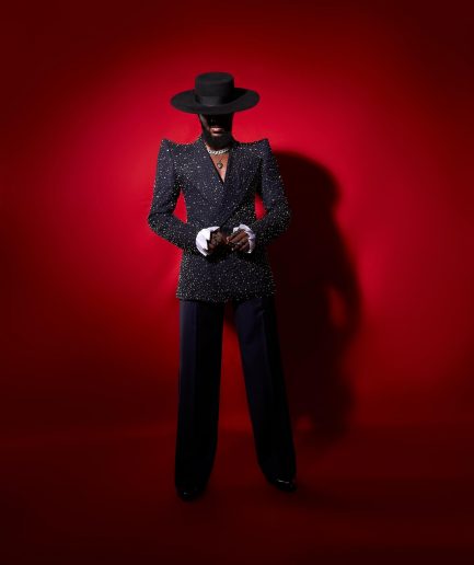 The “Pagoda” Suit.