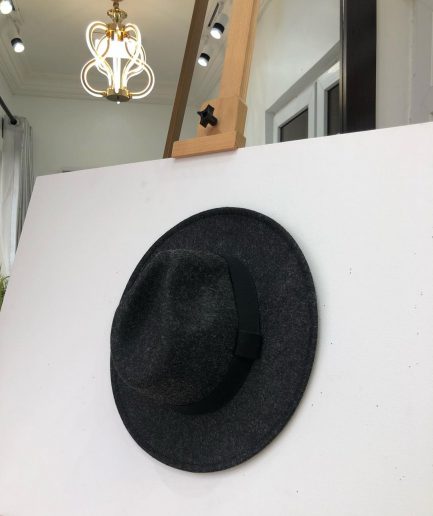 A Black Men Fashion Wool Hat