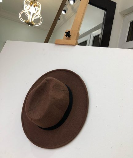 A Coffee Brown Men Fashion Wool Hat.