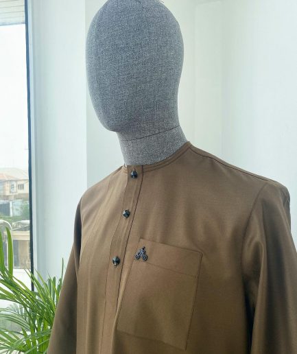 A Chocolate Brown 3/4 sleeve with patch pocket African kaftan