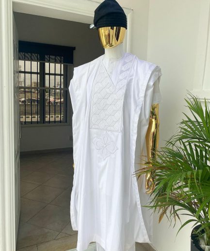 A voil jacquard cocaine white with an aligned square pattern design Agbada