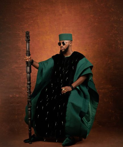 The “Regalia”Agbada.