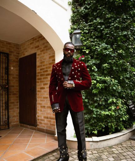 The “Rings & Snap 1864” Suit 4