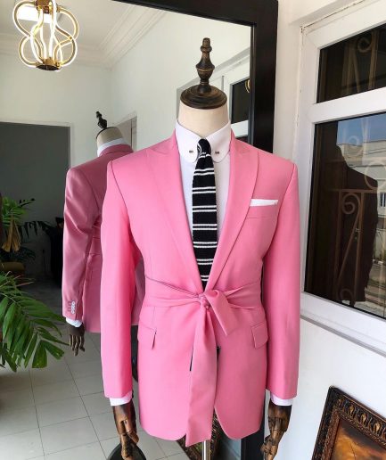 A Pink “Panther” Waist Rope Peak lapel Suit